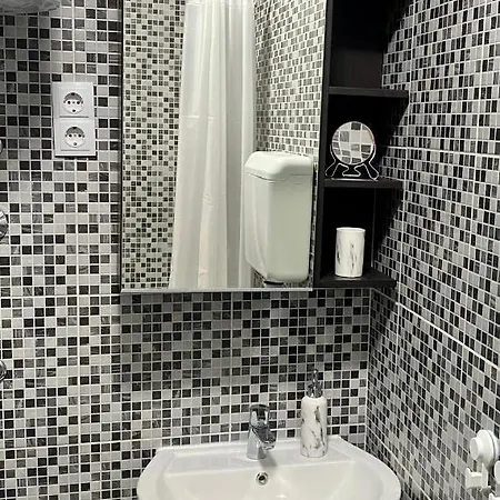 Apartman Colapis- Self Check In, Free Parking, Premium Location! Karlovac Exterior photo