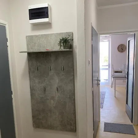 Apartman Colapis- Self Check In, Free Parking, Premium Location! Karlovac Exterior photo