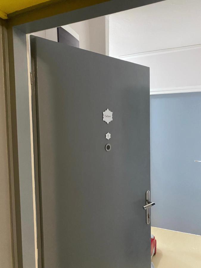 Colapis- Self Check In, Free Parking, Premium Location! Apartment *