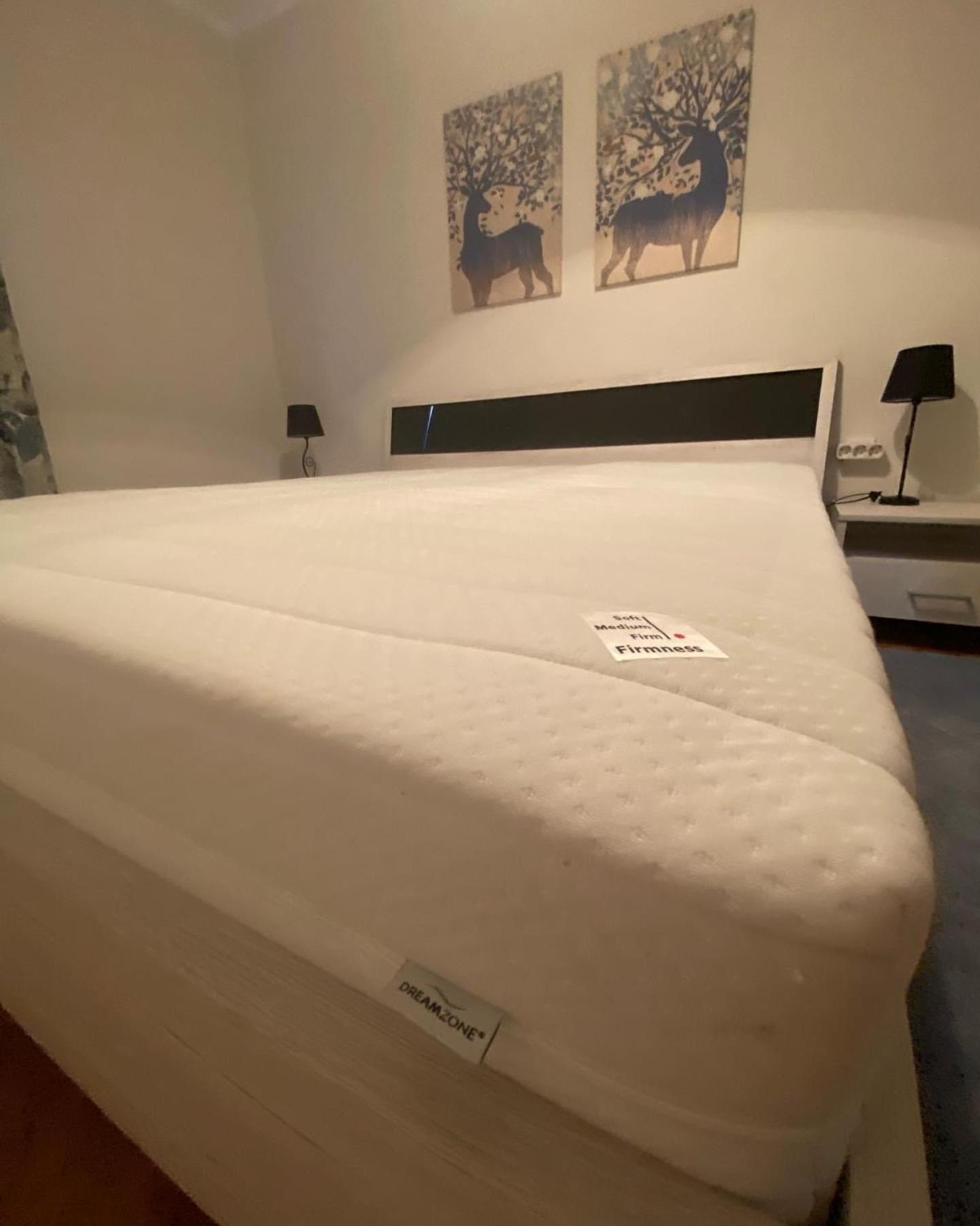 Apartment Colapis- Self Check In, Free Parking, Premium Location!