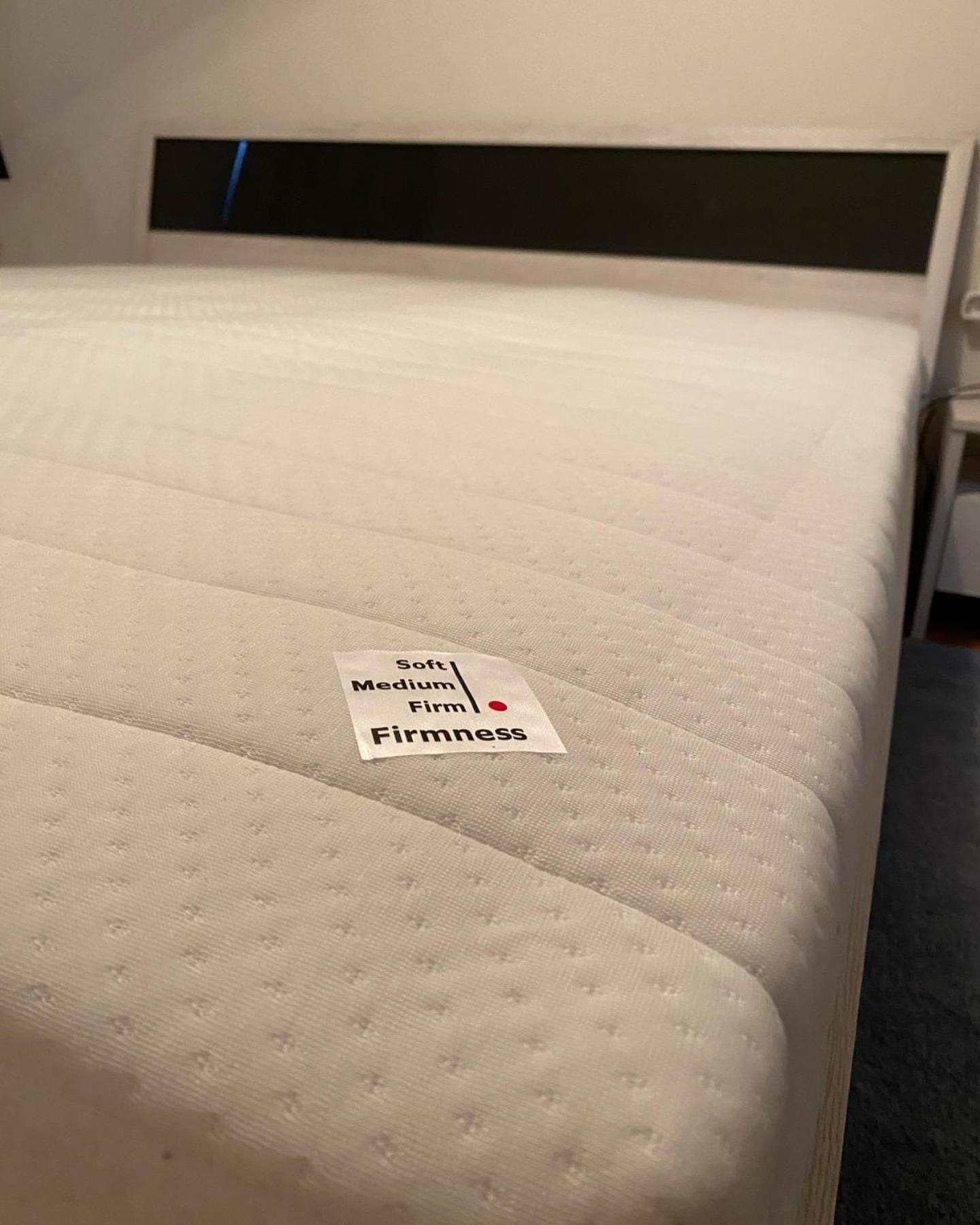 Colapis- Self Check In, Free Parking, Premium Location! Apartment
